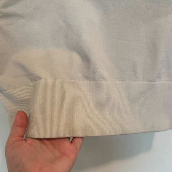 OFFLINE By Aerie Sidewalk Seamless Cream Cropped Work Out T-Shirt Size Small - Picture 3 of 5